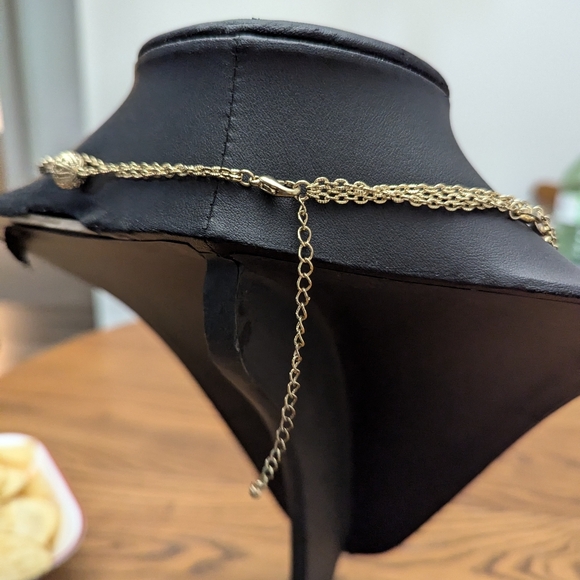 COPY - Tiered gold tone Ball and Chain Necklace. Layers. Filagree Balls. 27 inc… - Picture 4 of 5